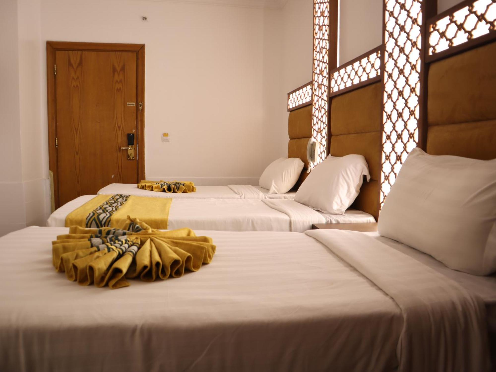 Al Mukhtara Golden Hotel Medina ภายนอก รูปภาพ