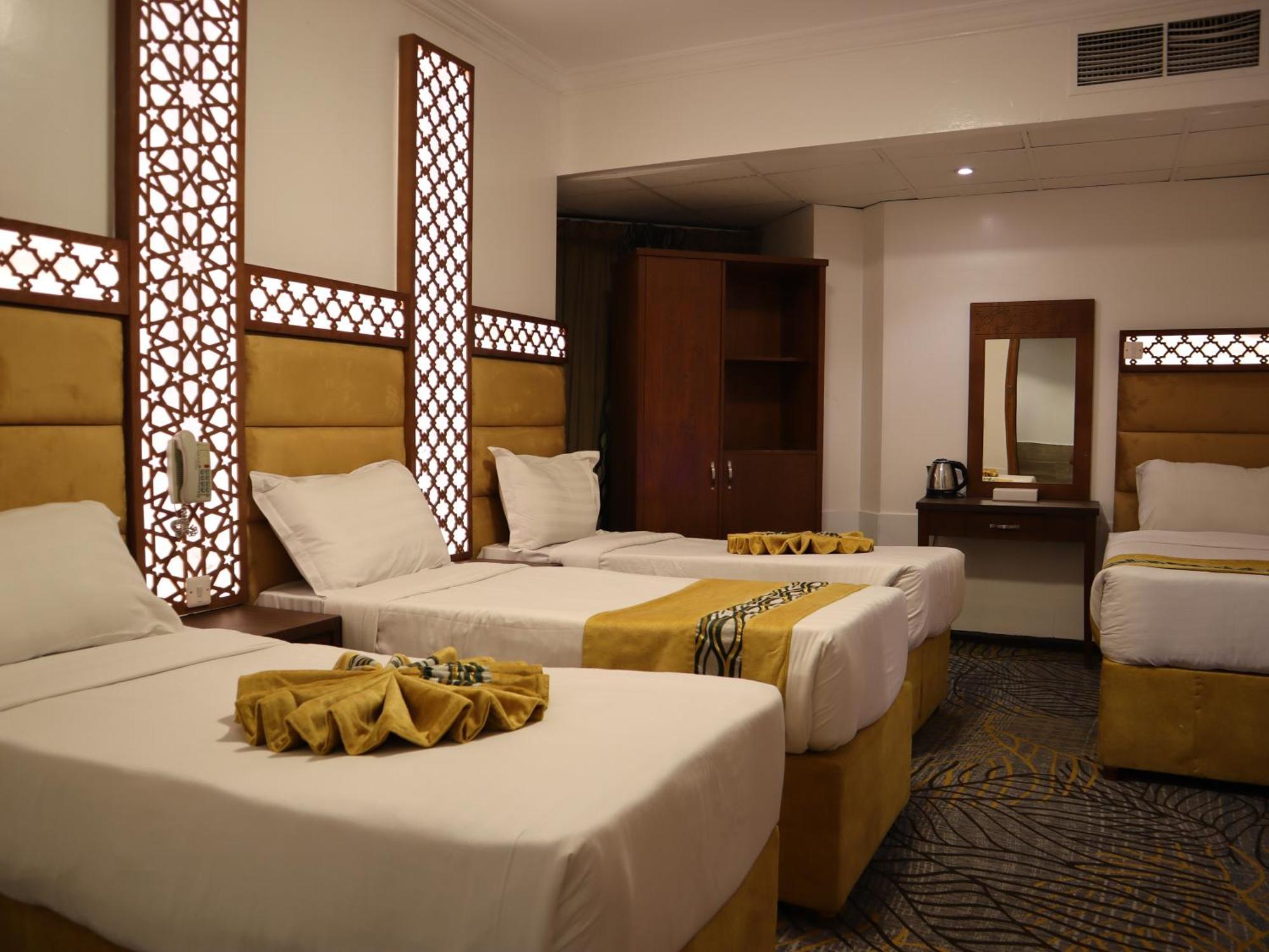 Al Mukhtara Golden Hotel Medina ภายนอก รูปภาพ