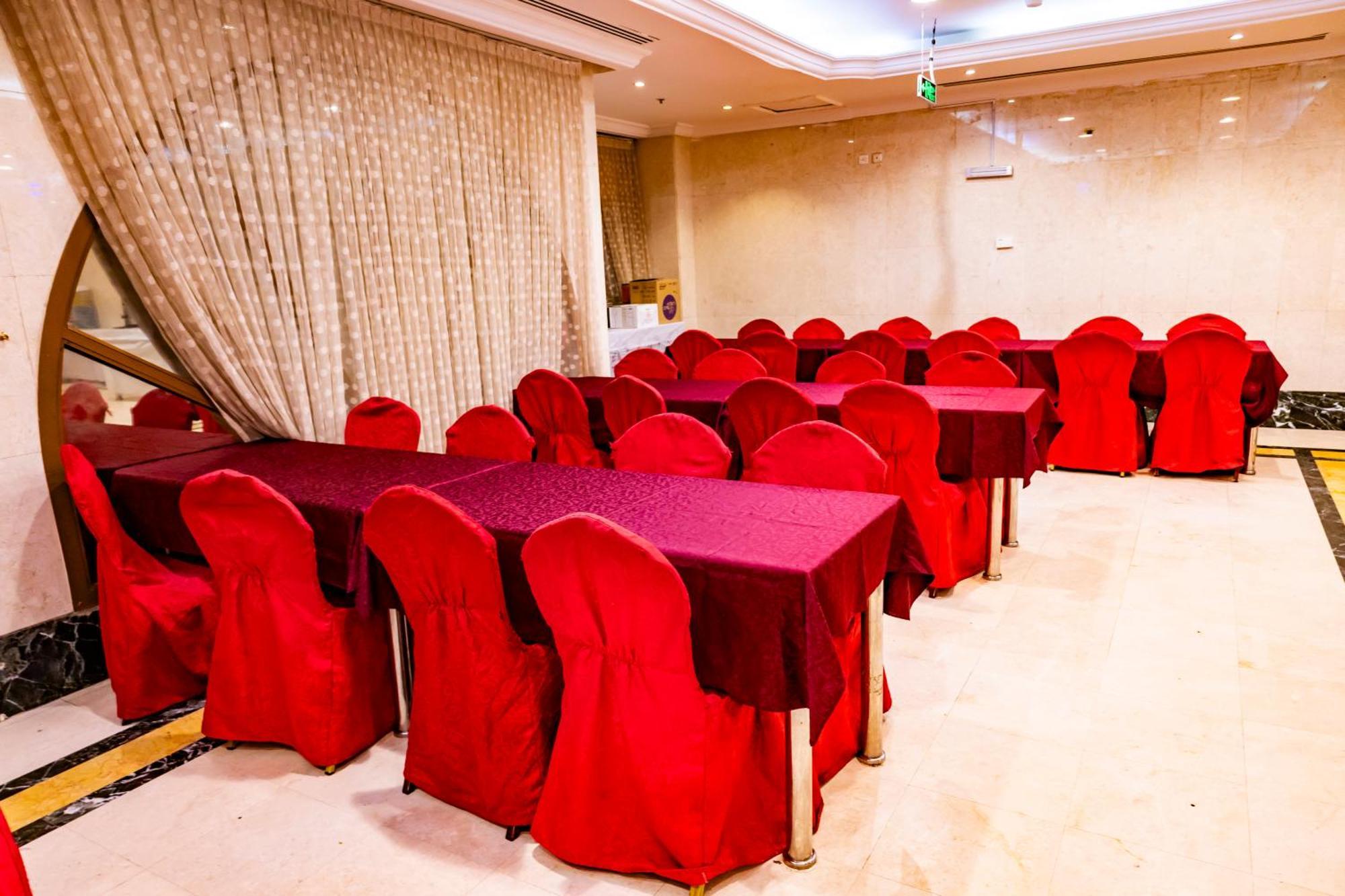 Al Mukhtara Golden Hotel Medina ภายนอก รูปภาพ