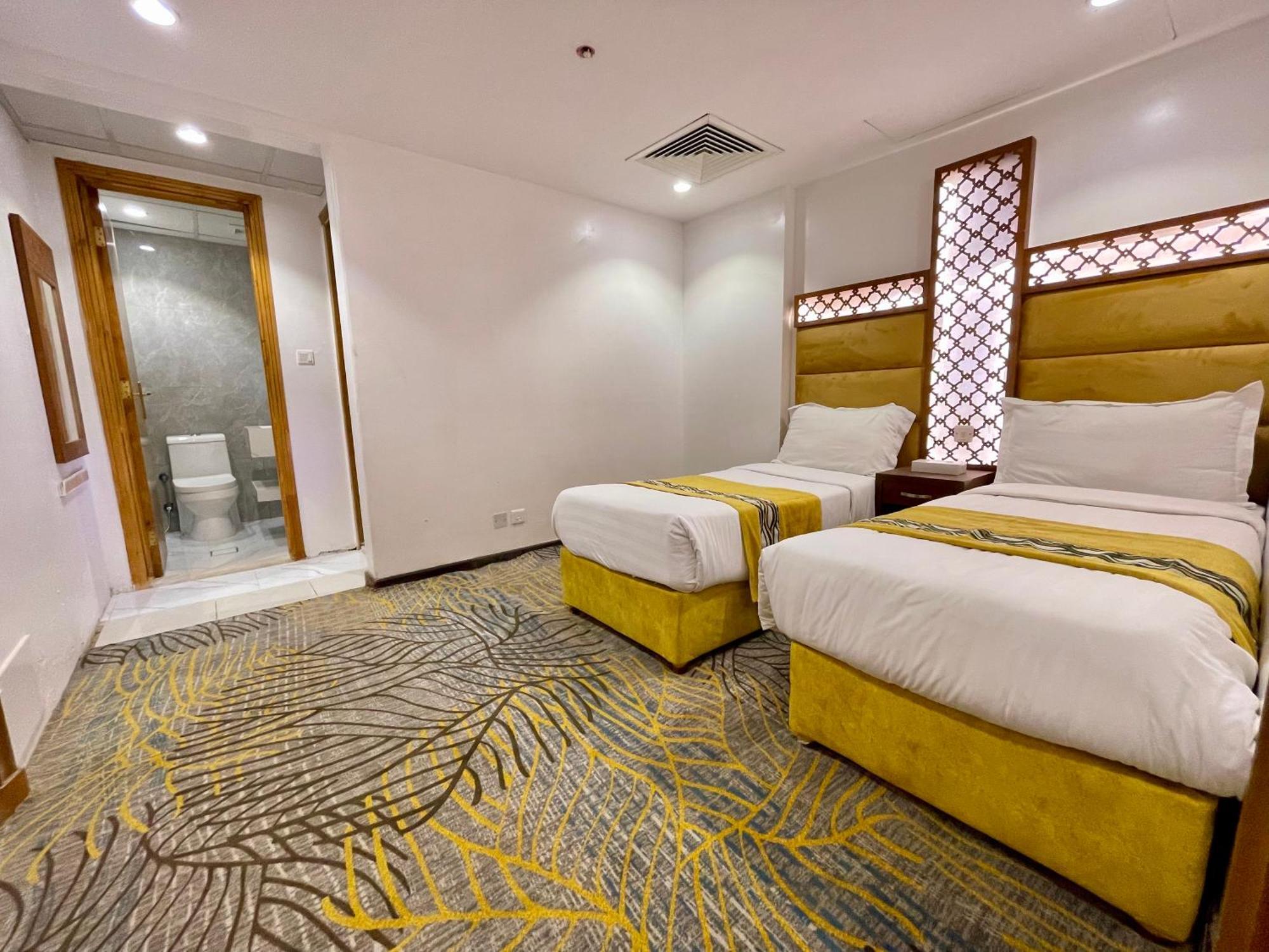Al Mukhtara Golden Hotel Medina ภายนอก รูปภาพ